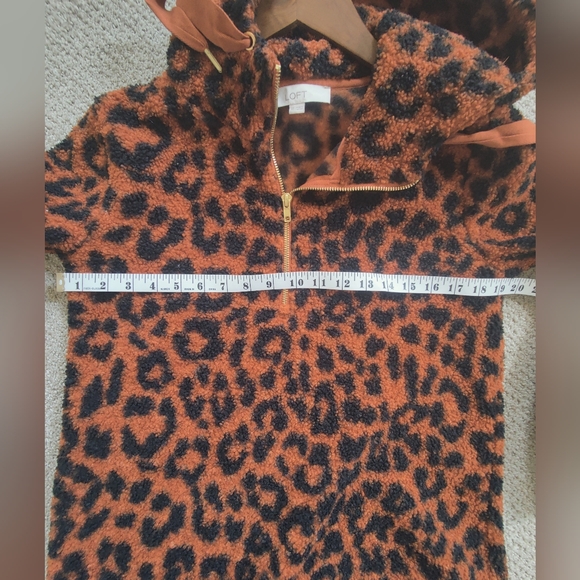 Loft Leopard Print Half Zip Sherpa Sweater - XS - Picture 9 of 9